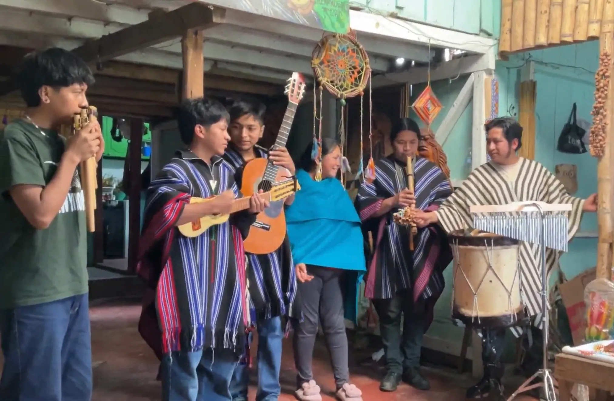 The Muchavisoy Family together in Sibundoy